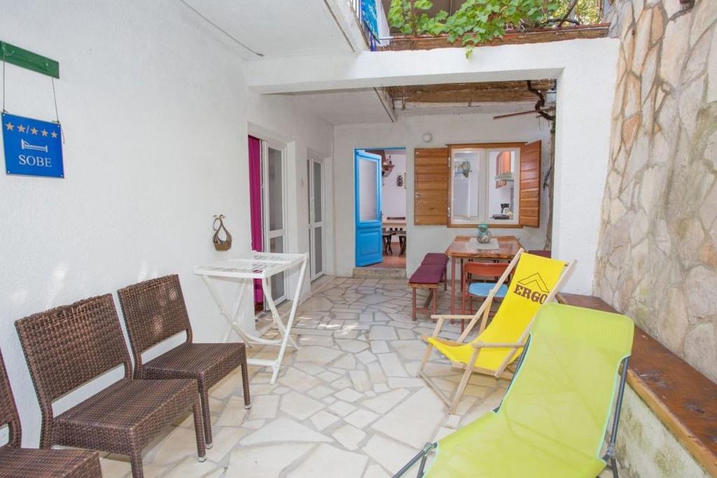 Appartement Robinson Erina à Zarače Extérieur photo