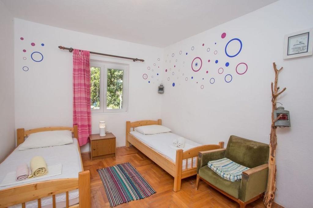 Appartement Robinson Erina à Zarače Extérieur photo