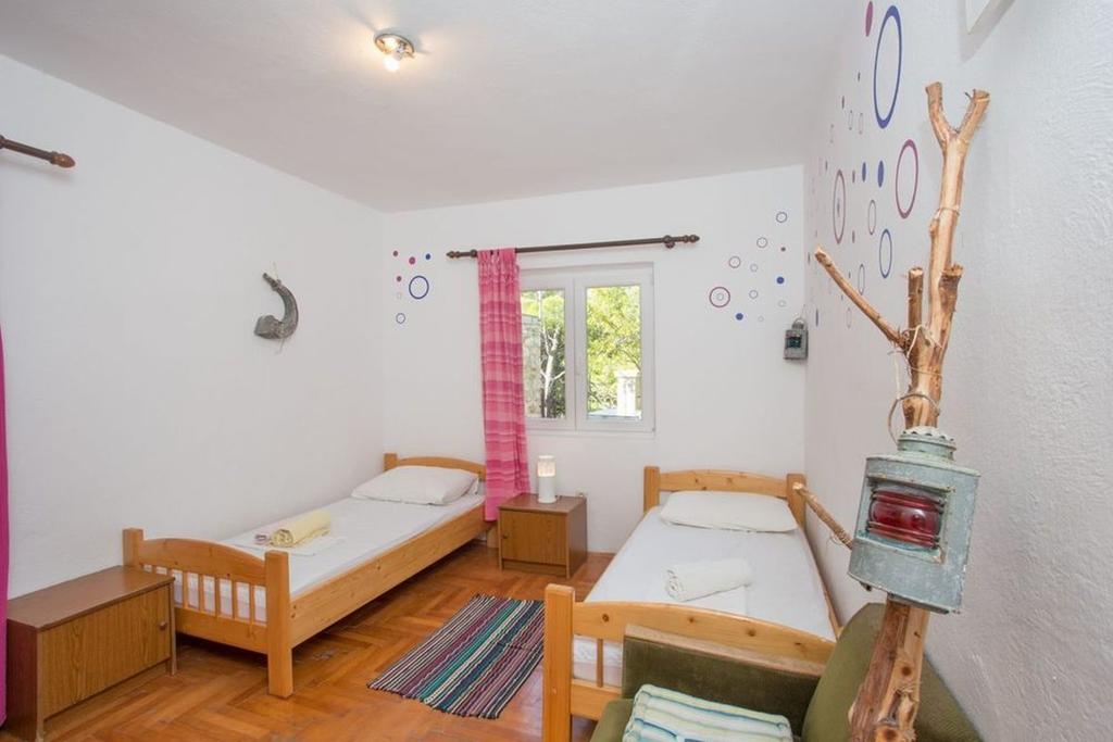 Appartement Robinson Erina à Zarače Extérieur photo